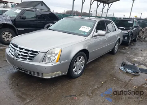 2007 Cadillac Dts Luxury I z USA, uszkodzony, nr VIN 1G6KD57YX7U167297